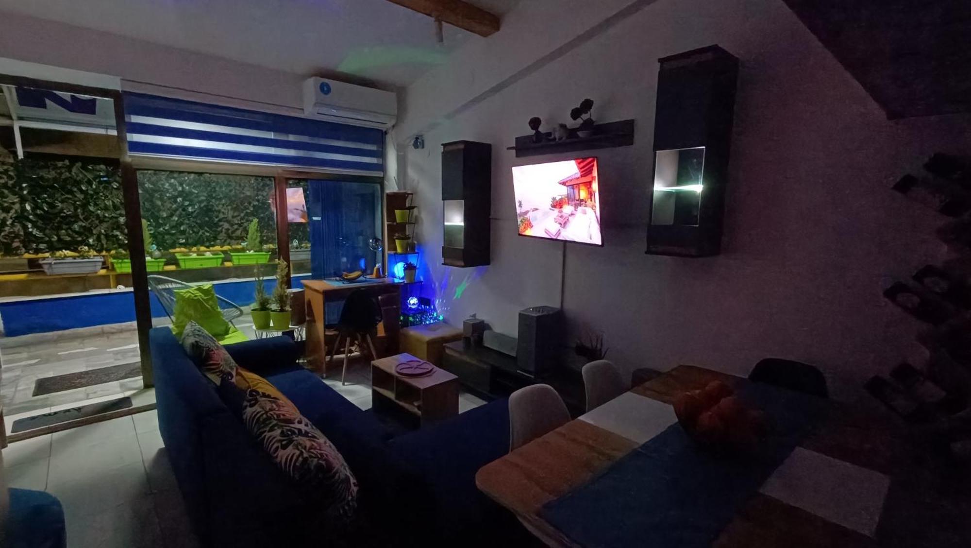 Nitro Inn - Premium Apartments - Wine Tasting - Souvenir - Art Gallery - Private Guided Tours - Relaxing - Romantic Skopje Zewnętrze zdjęcie